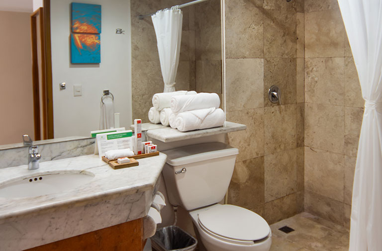 Sunset World Resorts & Vacations Experiences – Resorts | Sunset Royal Beach Resort – Studio Suite